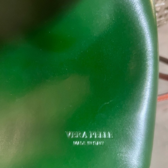 Vera Pelle Green and Brown Leather Shoulder Bag - Picture 2 of 10